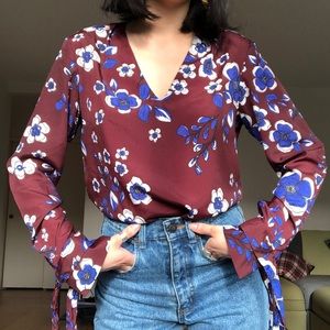 Banana Republic silky floral top with tie sleeve
